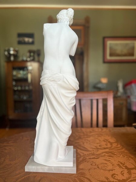 Italian Statuary Venus De Milo Sculpture Museum Quality Marble Statue